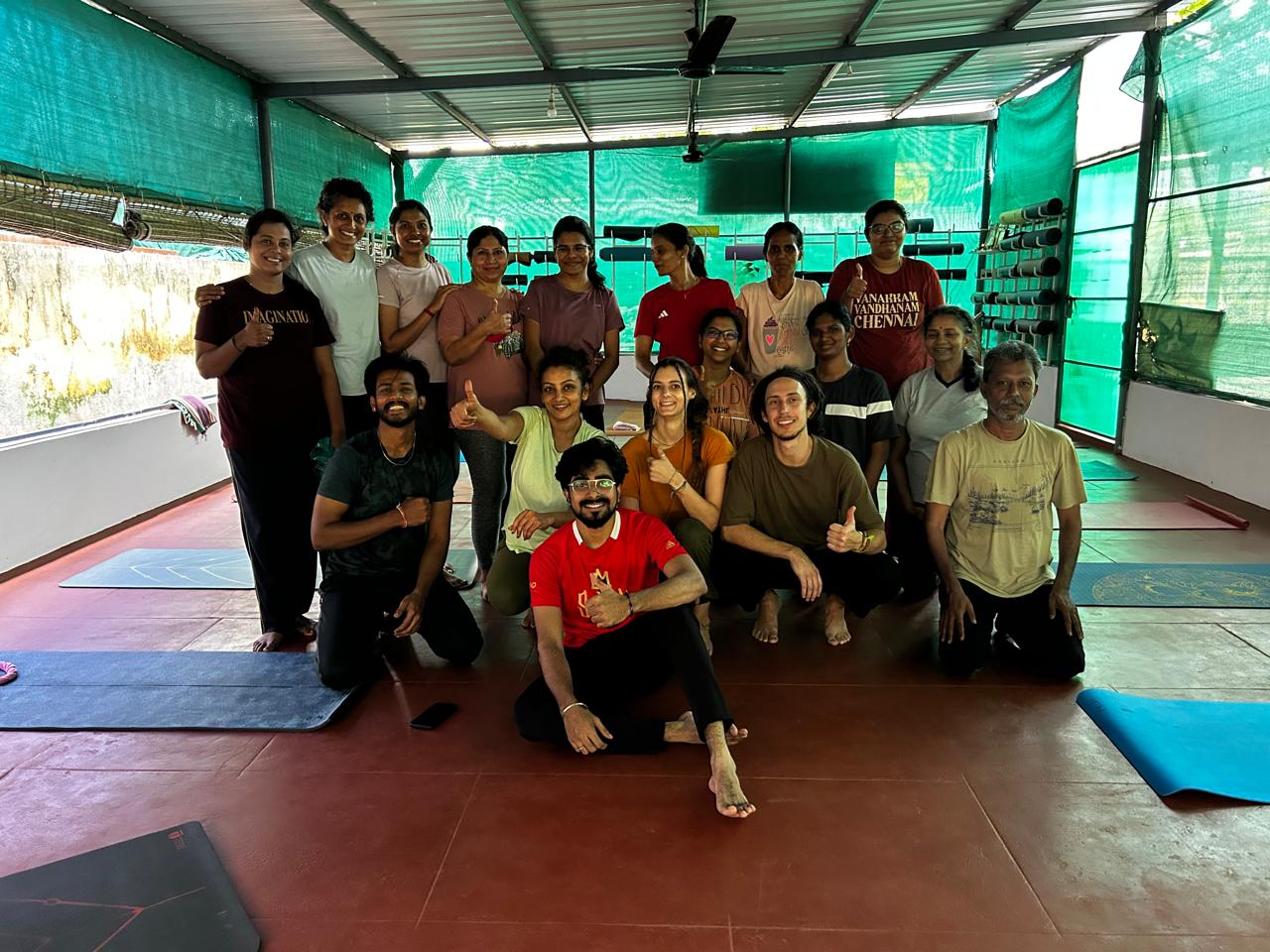 Offline Yoga Studio